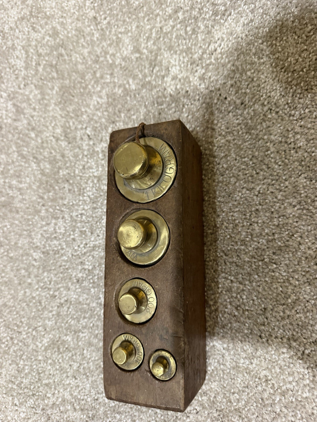 Antique Brass Metric Scale Weights 1000 500 200 100 Gram Wooden Block Set6