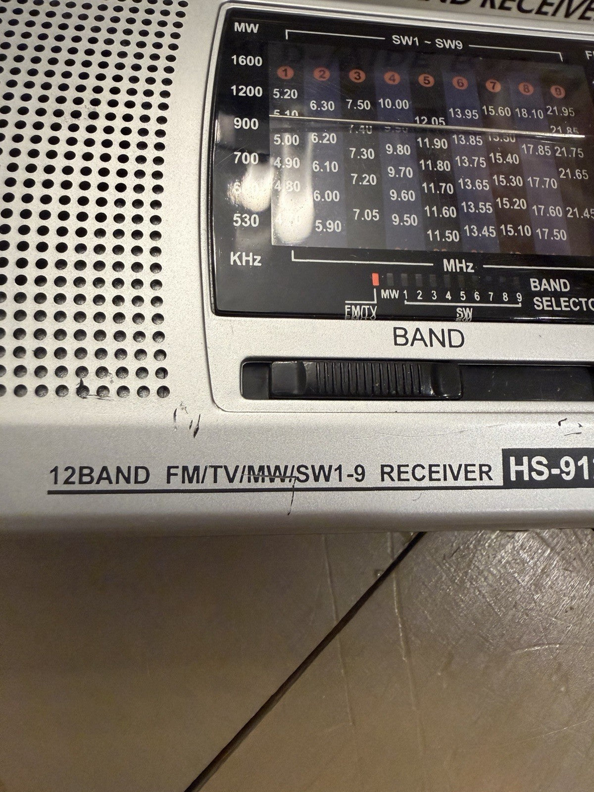 Borg Johnson HS-912R World Band Receiver 12-Band FM TV MW SW1-9 Silver/Black7