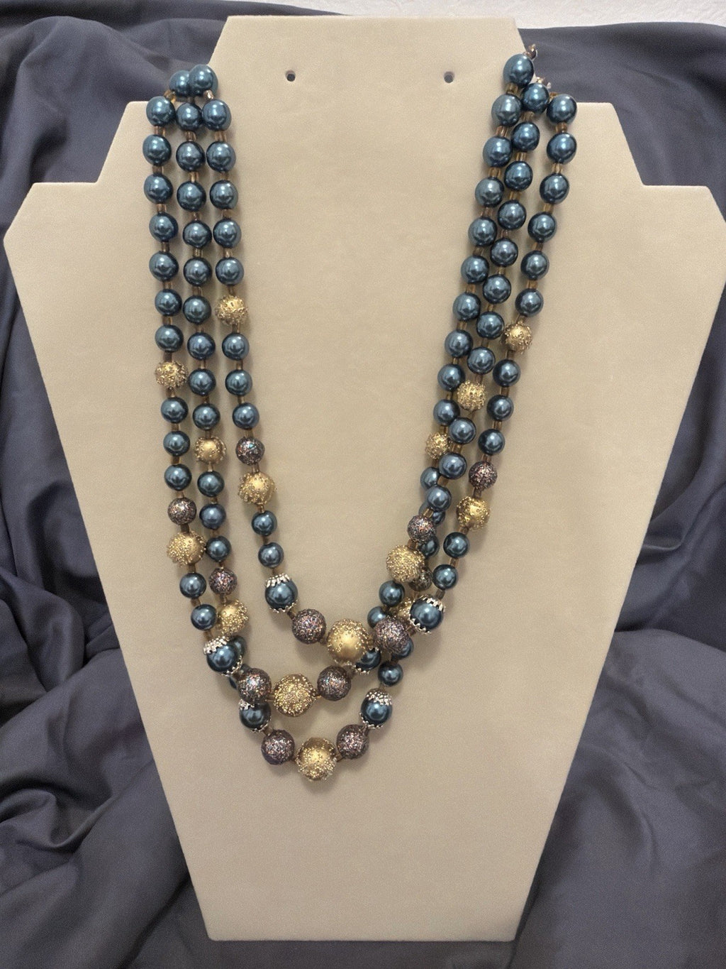 Vintage Multi Strand Beaded Necklace Blue Teal Faux Pearl Gold Statement Chunky0
