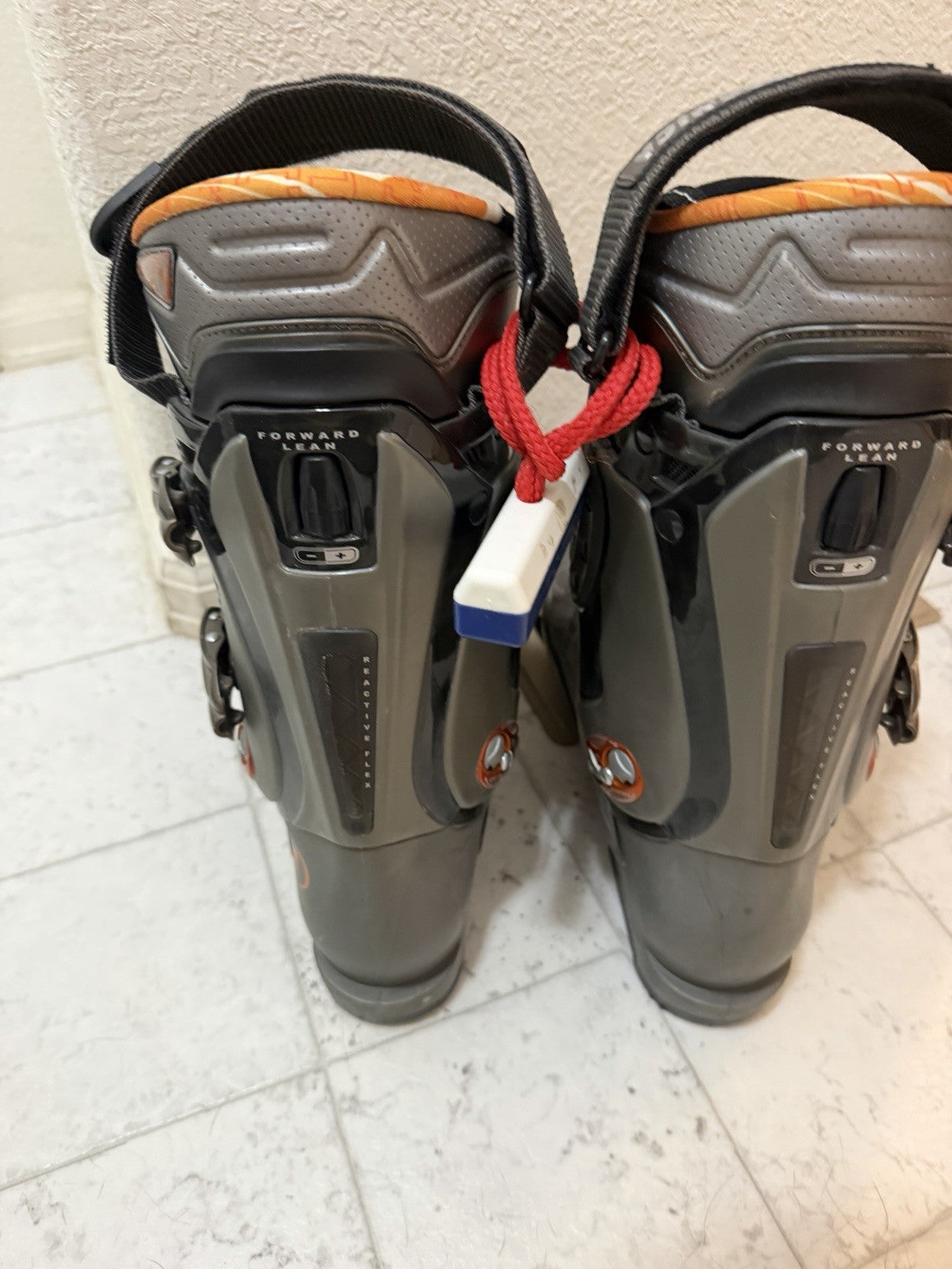 Tecnica Rival RX Ski Boots Mondo 27/27.5 Ultra Fit Reactive Flex Dual Pivot4