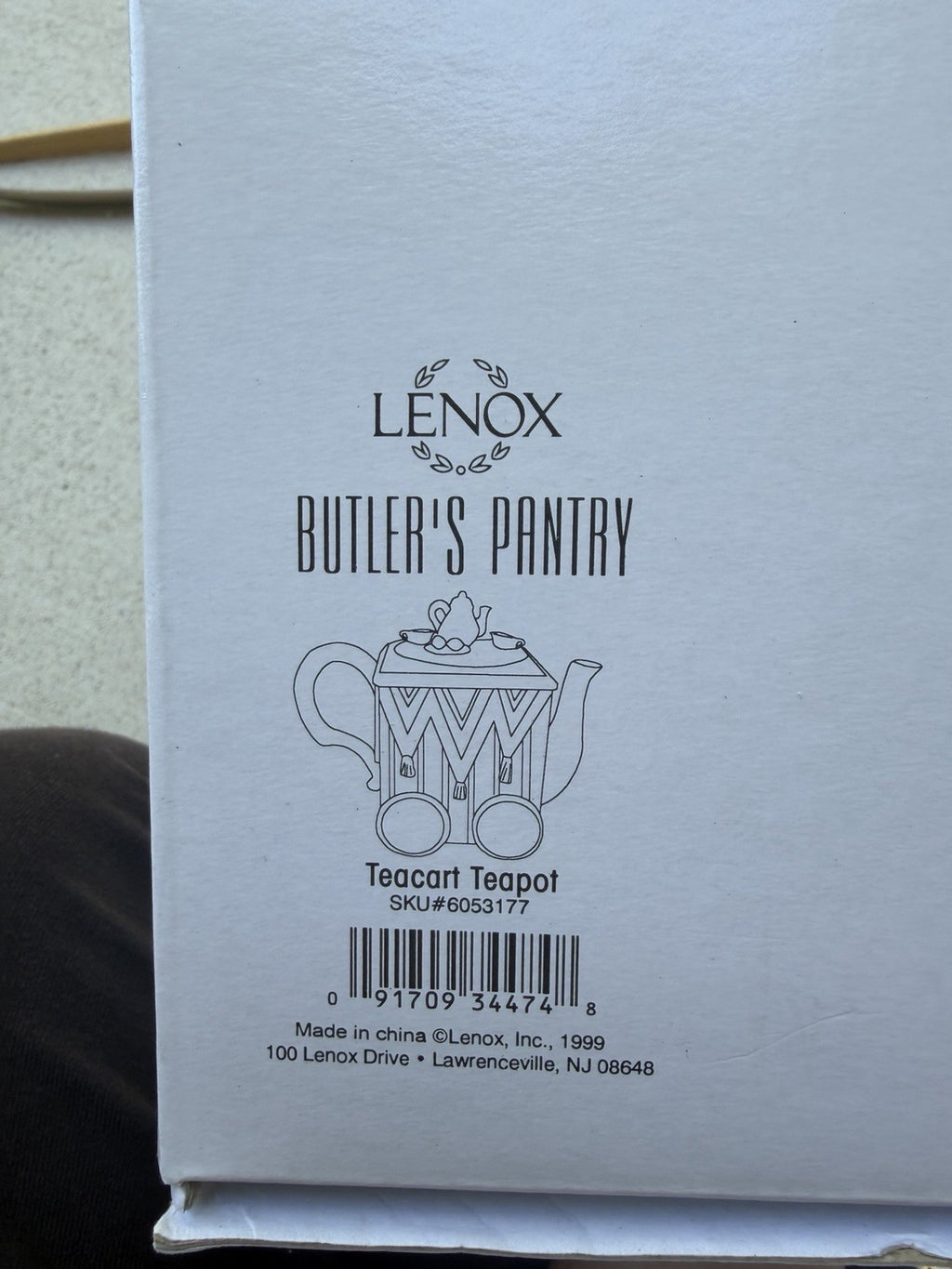 Lenox Butler's Pantry Teacart Teapot 6053177 White Porcelain Matte Geometric8