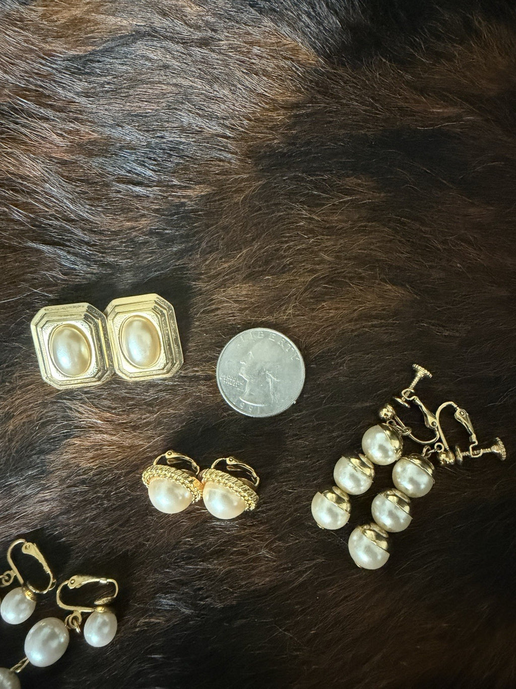 Vintage Gold Tone Imitation Pearl White Clip-On Earrings Lot 4 Pairs4