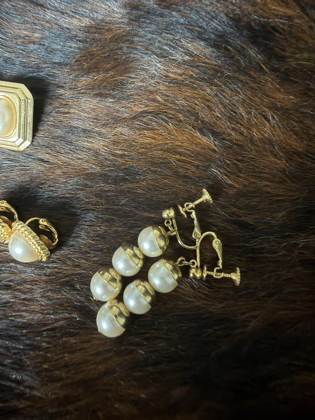 Vintage Gold Tone Imitation Pearl White Clip-On Earrings Lot 4 Pairs3