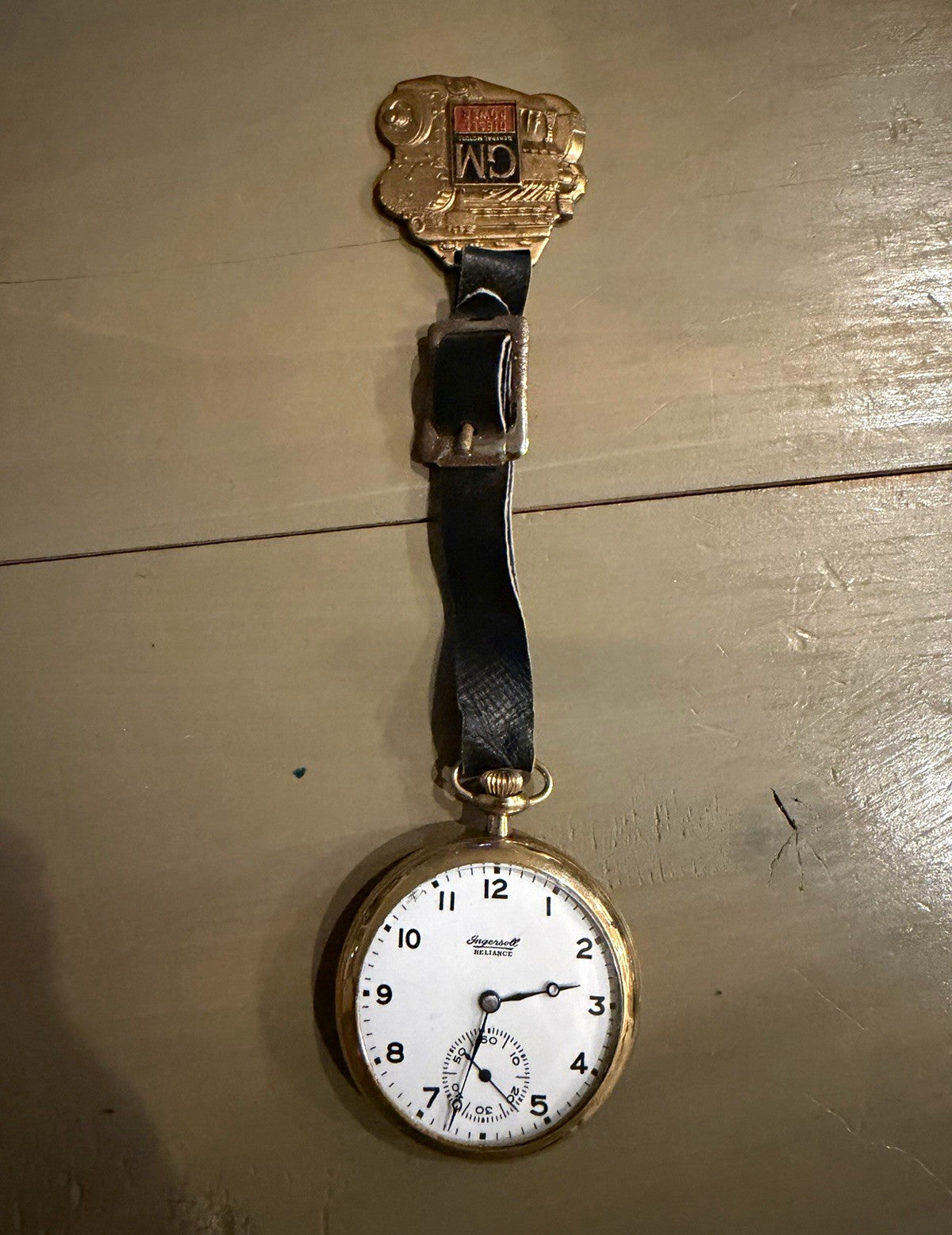 Vintage Detroit Diesel GM General Motors Ingersoll Reliance Pocket Watch Fob0